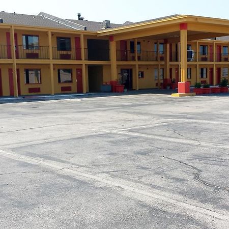 Park Hill Inn And Suites Oklahoma City Exterior foto